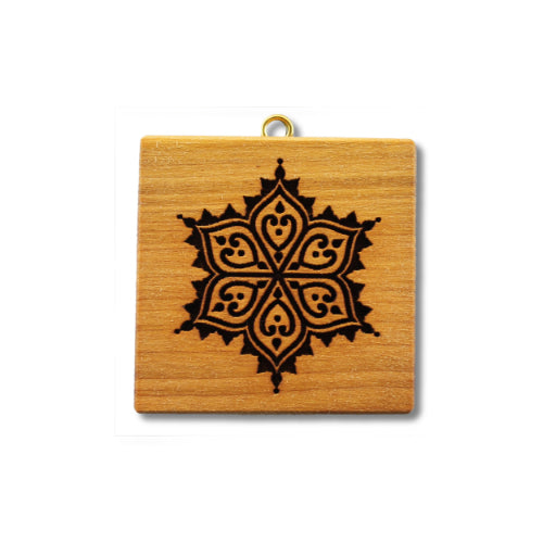 Stern als Schneeflocke mit Herzen (109)